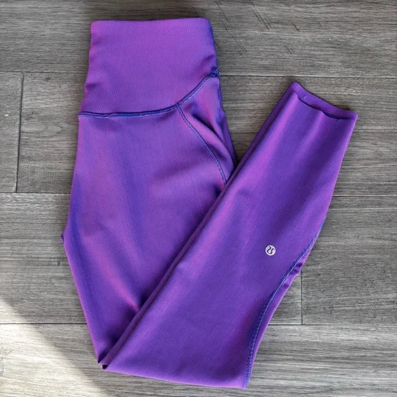 Lululemon Base Pace High Rise Tight 25” – Two-Tone Ribbed Size 8 - Picture 16 of 16